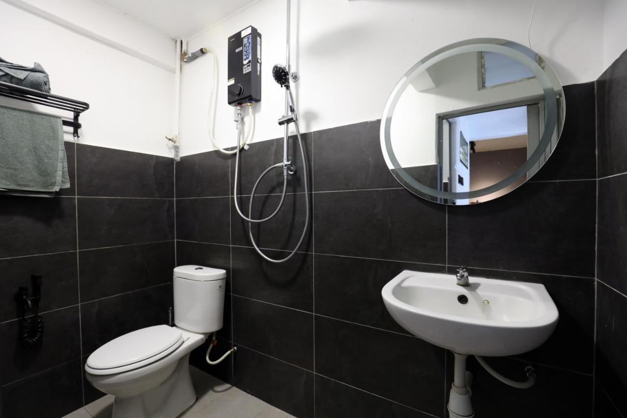 Cozy Homestay With Karaoke System & Pool Table Kuala Lumpur Extérieur photo